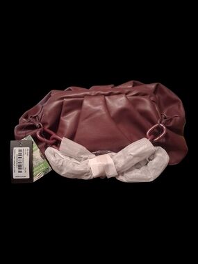 Badgley Mischka Padded Chain Shoulder Bag in Burgundy